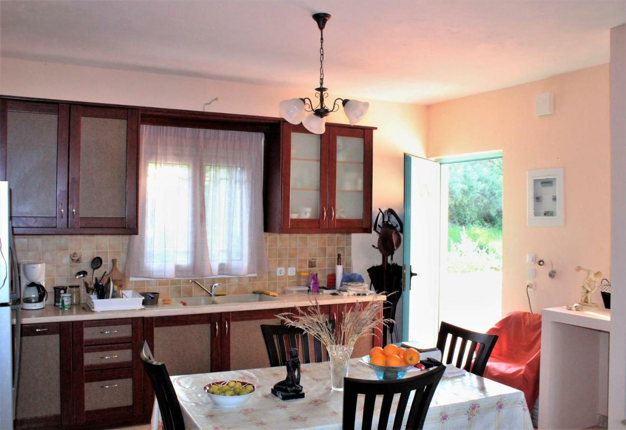 Zeus And Hera Apartments Nikiana Dış mekan fotoğraf